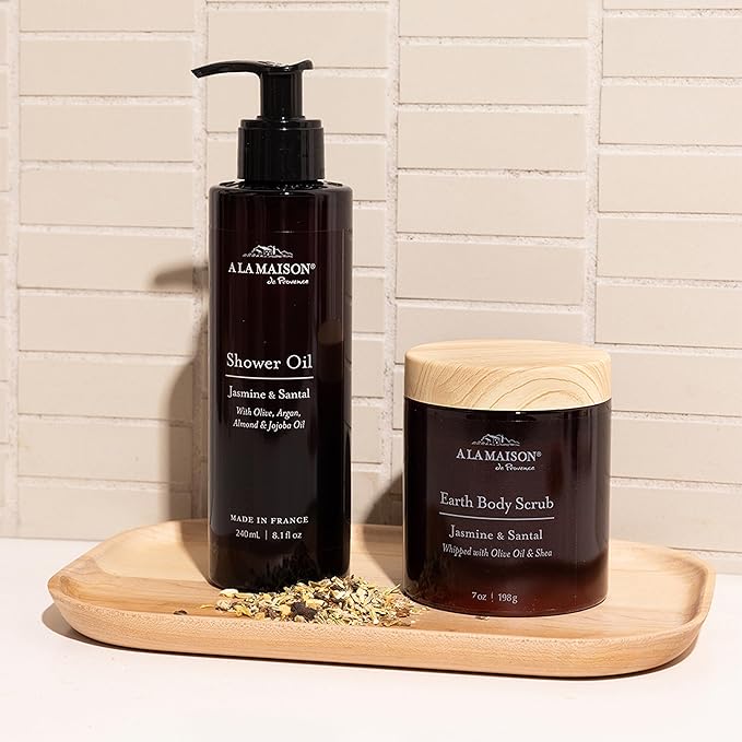 A La Maison Amber Starter Kit - Shower Oil + Body Scrub Fresh Mint & Verveine – Gently Exfoliates & Softens Skin – French Formula, Plant-Based