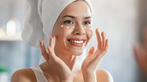 Top Hydrating Skincare Products for Dry Skin (Derm-Approved Picks)