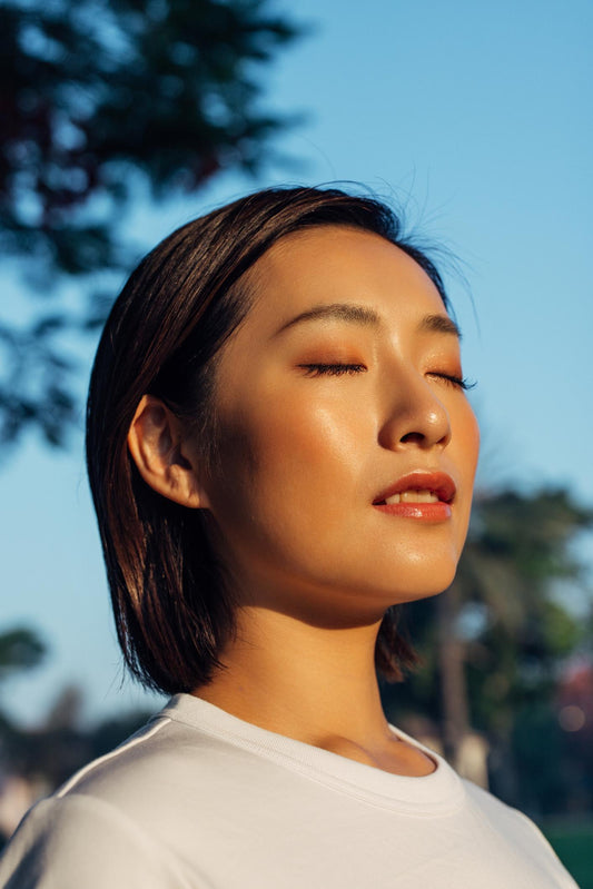 2026 Skincare Trends: Glass Skin, Barrier Repair & Clean Beauty Essentials