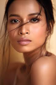 Why Your Skin Is Still Dry (Even After Moisturizing) – And How to Fix It