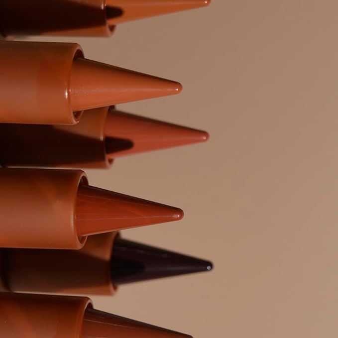 2-in-1 Gradient Lip Liner and Lipstick Lip Combo Set - Achieve Flawless Contour and Gradual Ombre Effect with Easy-to-Use Crayon Form and Cone Tip (04# Toffee, 1 Count (Pack of 1))
