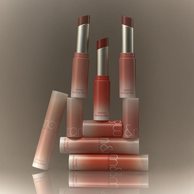 rom&nd GLASTING MELTING BALM 15 Pecan Brew | K-Beauty Hydrating Lip Balm for Plump, Crystal-Clear Shine | Vivid Nude Brown-Red Tint | Non-Sticky, Long-Lasting Moisture