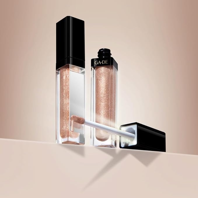 GA-DE Crystal Lights Lip Gloss, 508 - Enriched with Light-Reflecting Crystal Pearls - Smooth, Silky, Rich Color - Moisturizes and Adds Shine - 0.2 oz