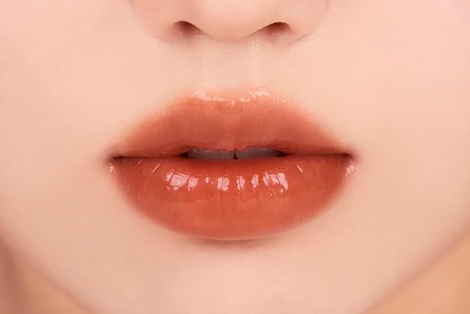 rom&nd GLASTING MELTING BALM 15 Pecan Brew | K-Beauty Hydrating Lip Balm for Plump, Crystal-Clear Shine | Vivid Nude Brown-Red Tint | Non-Sticky, Long-Lasting Moisture