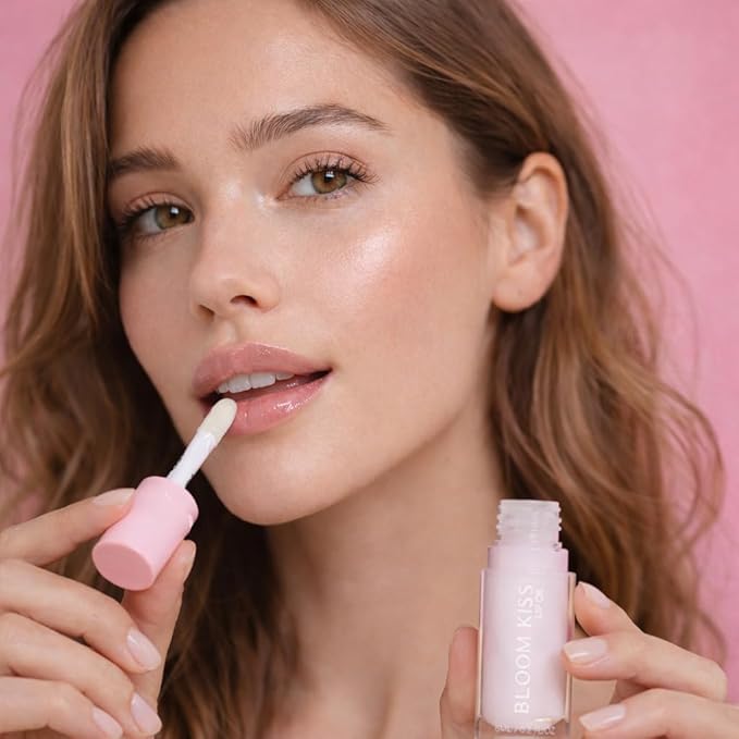 Miss Lil USA Bloom Kiss Lip Oil, Nourishing Hydrating High-Shine Lip Oil Gloss, Lightweight Non-Sticky Formula for Soft Glossy Lips, Vegan & Cruelty-Free (Lucy)