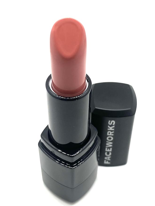 Hypoallergenic Lipstick for Sensitive Skin (Playful Cream)
