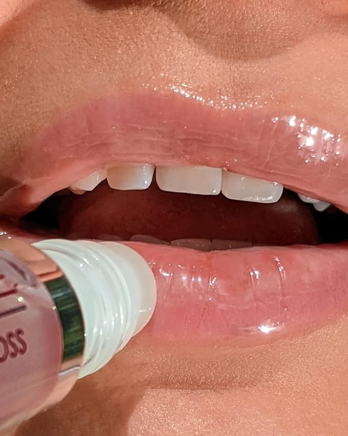 MODE Lip Glaze Flavored Lip Gloss VANILLA CREAM PUDDING Delicious Yummy Flavor, Roll On Sweet Wet Nourishing Shine, Moisturizing Natural Skincare Fruit Oils, Made in NY USA