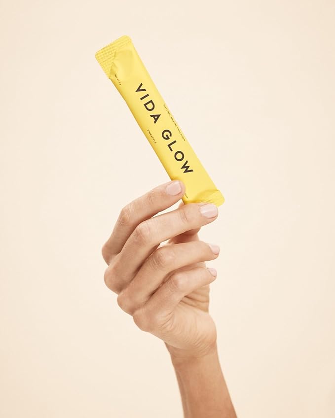 Vida Glow Marine Collagen Powder - Anti Aging Supplement with Collagen Peptides, Promotes Glowing Skin, Strong Nails, Healthy Hair | 30 Servings, Pineapple Flavor