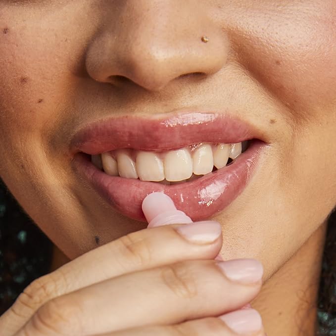 Tree Hut Sugarlips Lip Butter, Lock in Moisture & Nourish Skin for Full, Hydrated Lips, Essential Lip Care, 0.52 Fl oz.