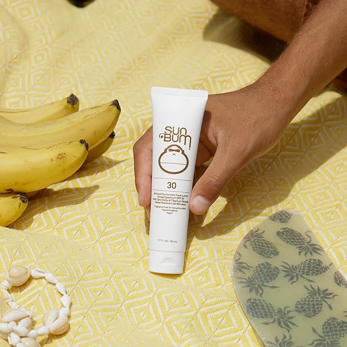 Sun Bum Mineral SPF 30 Face Sunscreen - Non-Tinted - Broad Spectrum Moisturizing Sunscreen with Vitamin E - Hawaii 104 Act Compliant (Made without Octinoxate & Oxybenzone) - Travel Size - 1.7 oz
