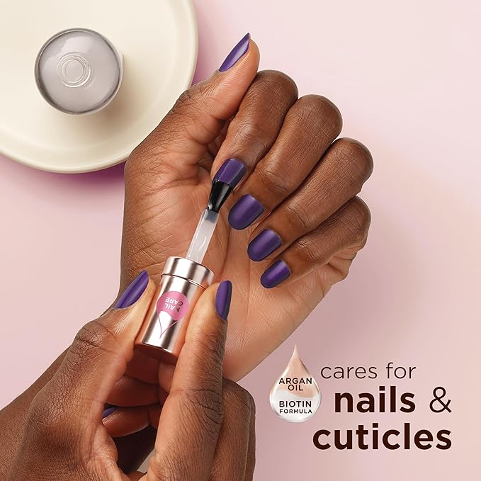 Sally Hansen Color Therapy Nail Polish | Biotin, Argan Oil, Long Lasting, Healthy Nails, Nail Strengthener, Opaque | 451 Take A Mint | Mint Green Nail Color