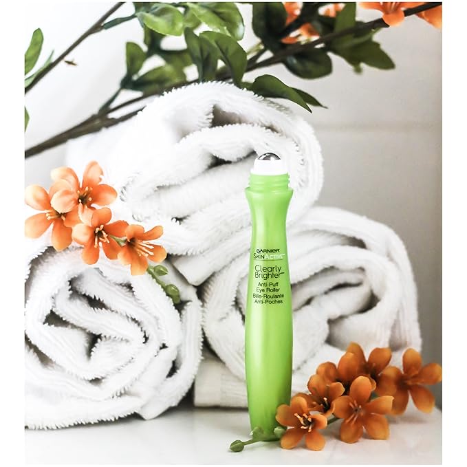 Garnier Clearly Brighter Anti-Puff Eye Roller, Dark Circles Under Eye Treatment with Caffeine and Vitamin C, 0.5 Fl Oz (15mL), 1 Count (Packaging May Vary)