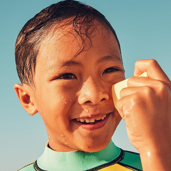 Sun Bum Kids SPF 50 Clear Face Stick Sunscreen - Wet or Dry Skin Application Broad Spectrum Sunscreen with Vitamin E - Hawaii Act 104 Compliant (Without Octinoxate & Oxybenzone) - Travel Size 0.53 oz