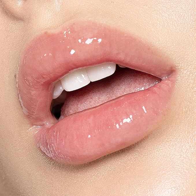 Sigma Beauty Renew Lip Oil – Tinted Lip Oil with Luxurious High-Shine Color and Long Lasting Hydration for Soft, Supple Lips, Non Sticky Lips Oil with Nourishing Antioxidants (Hush, Clear Pink Sheen)