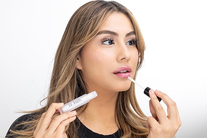 LePaon Cosmetics Pout Cloud Lipgloss – Long-wear, Transfer-Proof Matte Lipstick with High Pigment Payoff – Infused with Vitamin E for Extended Hydration (Clear) (Clear)