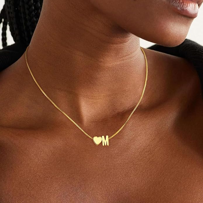 Christmas Gifts for Grandkids Teens Girls, 18K Gold Plated Letter A-Z Heart Initial Necklaces for Women Teen Girl Trendy Stuff Birthday Gifts Stocking Stuffers for Teen Girls Women Jewelry