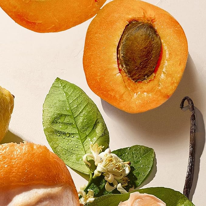 Josie Maran Argan Liquid Gold Self Tanning Oil - Streak-Free Self Tanner Made with Argan Oil & Coconut Water - Gives Skin a Buildable, Hydrating Glow - Includes Tanning Mitt (4.3 Fl Oz)